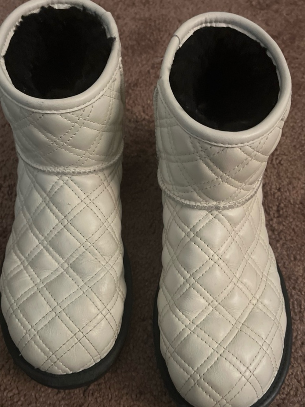 Uggs Quilted White Women's Ankle Boots